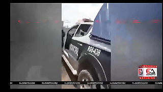 Polis sexo en servicio