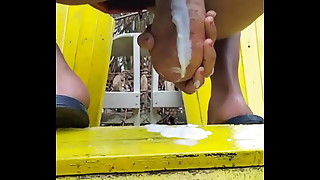 Hot Milf disgusting her pussy to get a creamy orgasm.