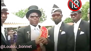 Actrices porno blancas follan con negros pollones meme